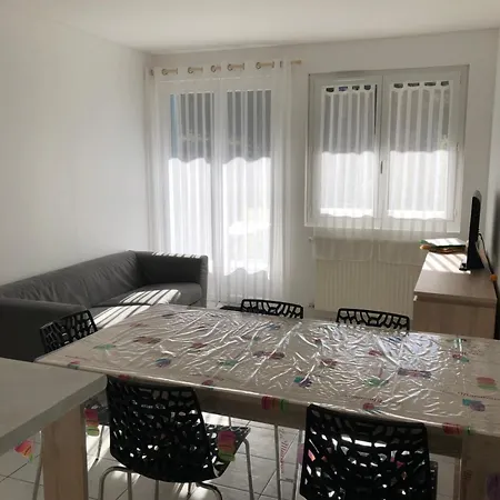 Semesterbostad Les Du Paradis *