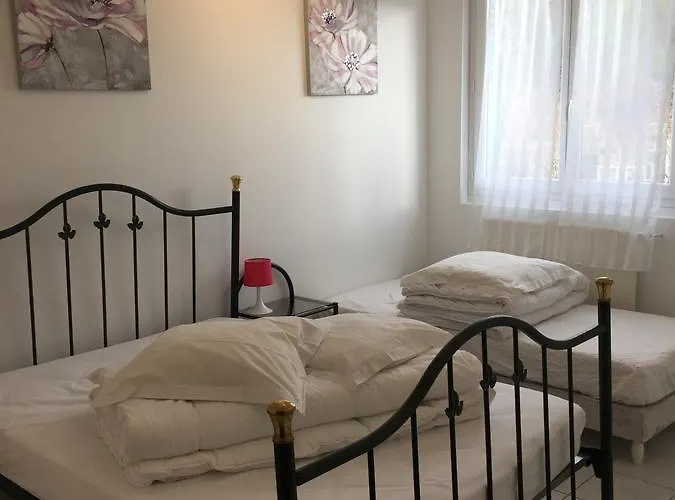 Les Du Paradis * Murol